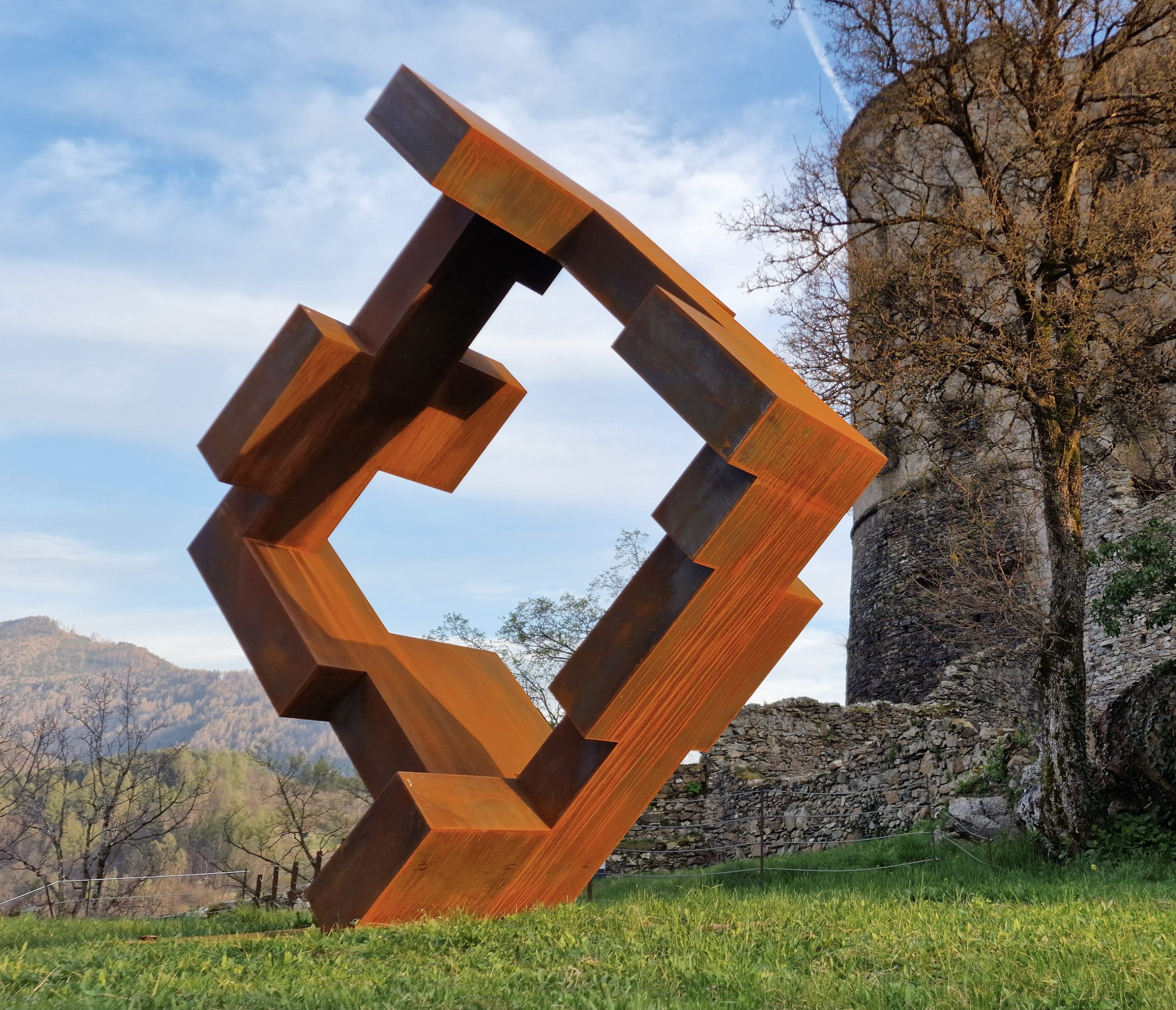 Porta delle Stelle – Scultura in acciaio corten di Francesco Panceri, 2024